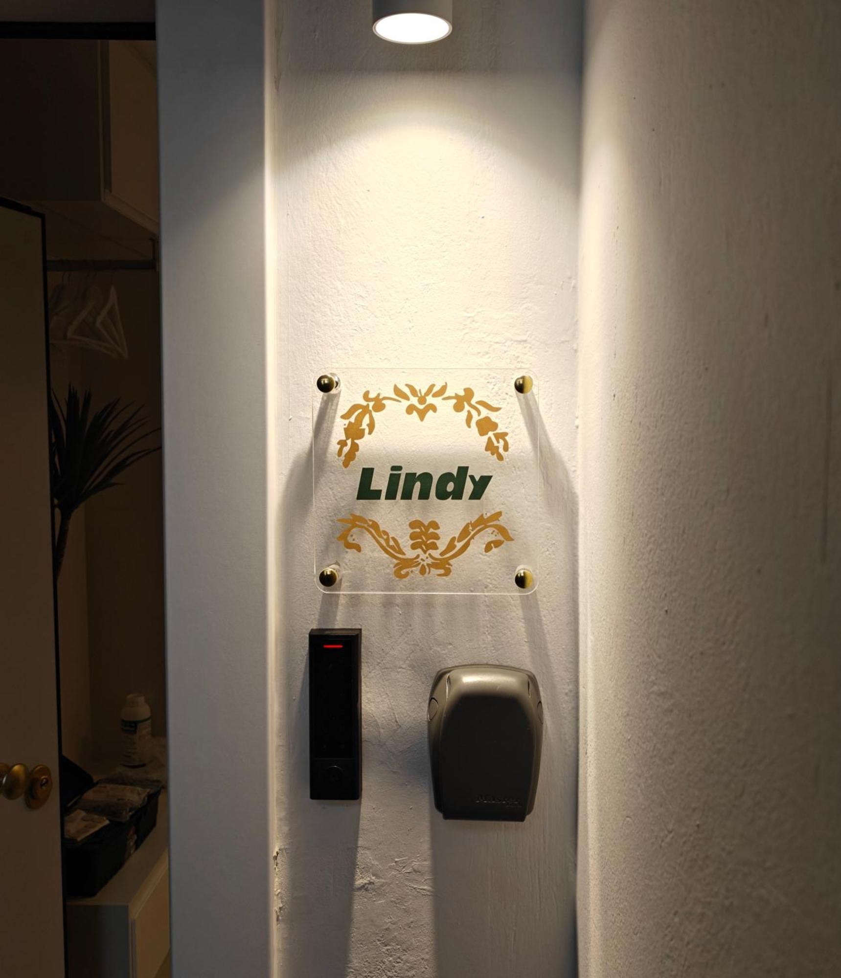 Lindy S Apartment *